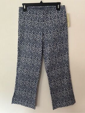 Estelle & Finn Blue Leopard Print Crop Flare Pants w/ Side Slits Size 4 NWT
